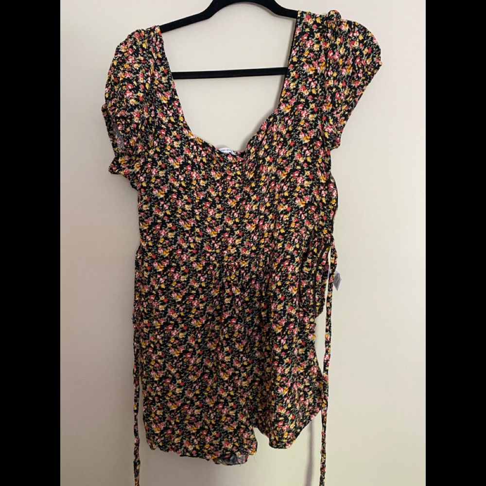 American Eagle Floral Romper